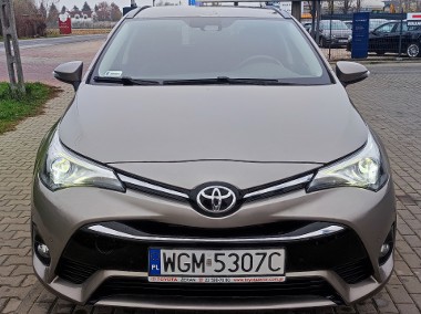 Toyota Avensis 2.0 D-4D Prestige-1