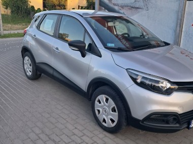 0,9, 2017 r.,, 128 000 km, benzyna-1