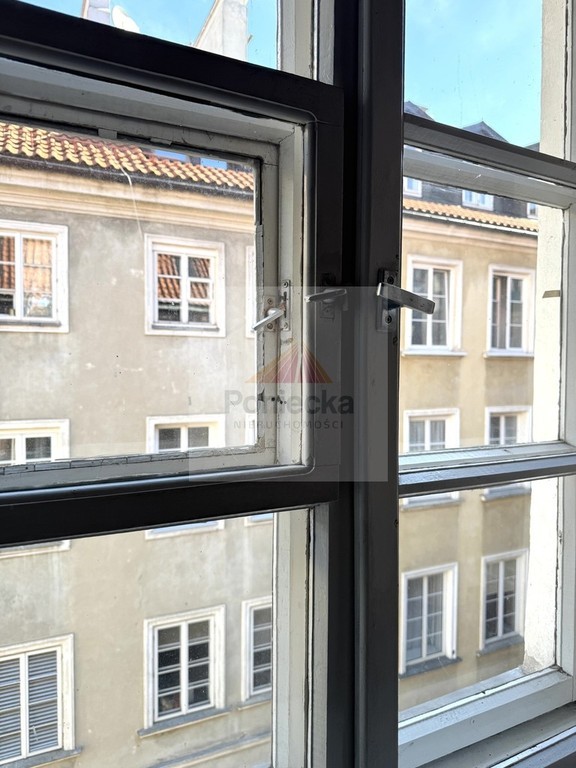 Dwustronne_widok na kamienice_stary detal - Widok 3