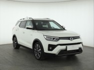 Ssangyong Tivoli I Tivoli Grand , Salon Polska, Serwis ASO, Skóra, Klimatronic, Tempoma