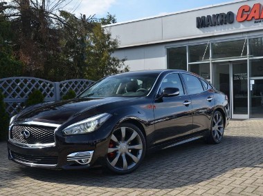 Infiniti Q70-1