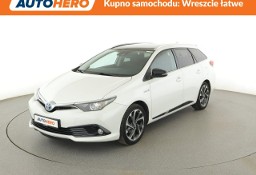Toyota Auris II lift navi kamera panorama hak tempomat
