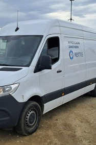 Mercedes-Benz Sprinter-2