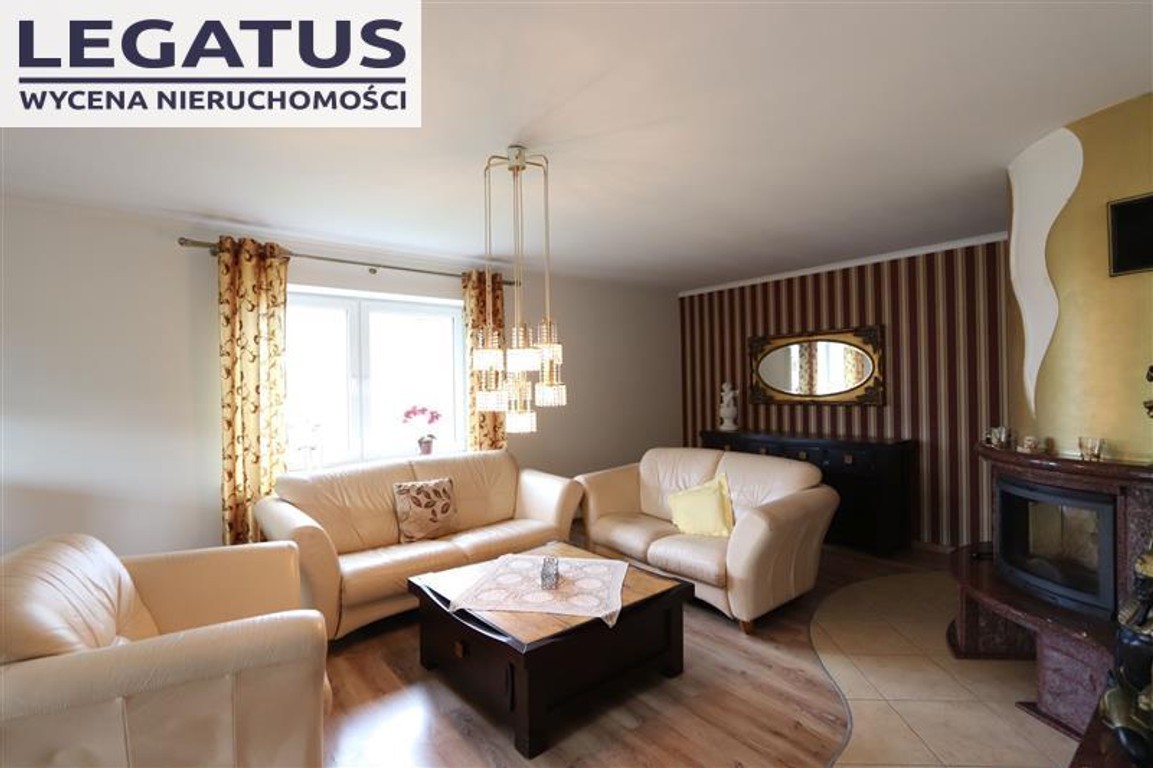 4-room house & single family of 275 m²