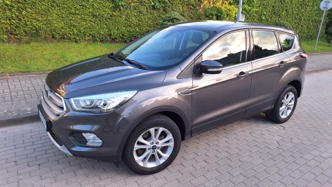 Ford Kuga 2.0 TDCi FWD Titanium Bezwypadkowy z bogatym wyposażeniem