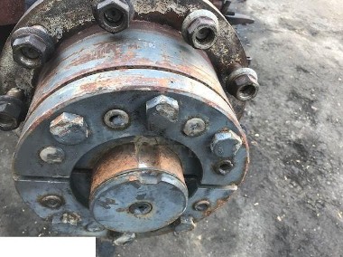 Massey Ferguson - Piasta Koła Klin Mocowanie Koła Tylnego-1