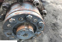 Massey Ferguson - Piasta Koła Klin Mocowanie Koła Tylnego