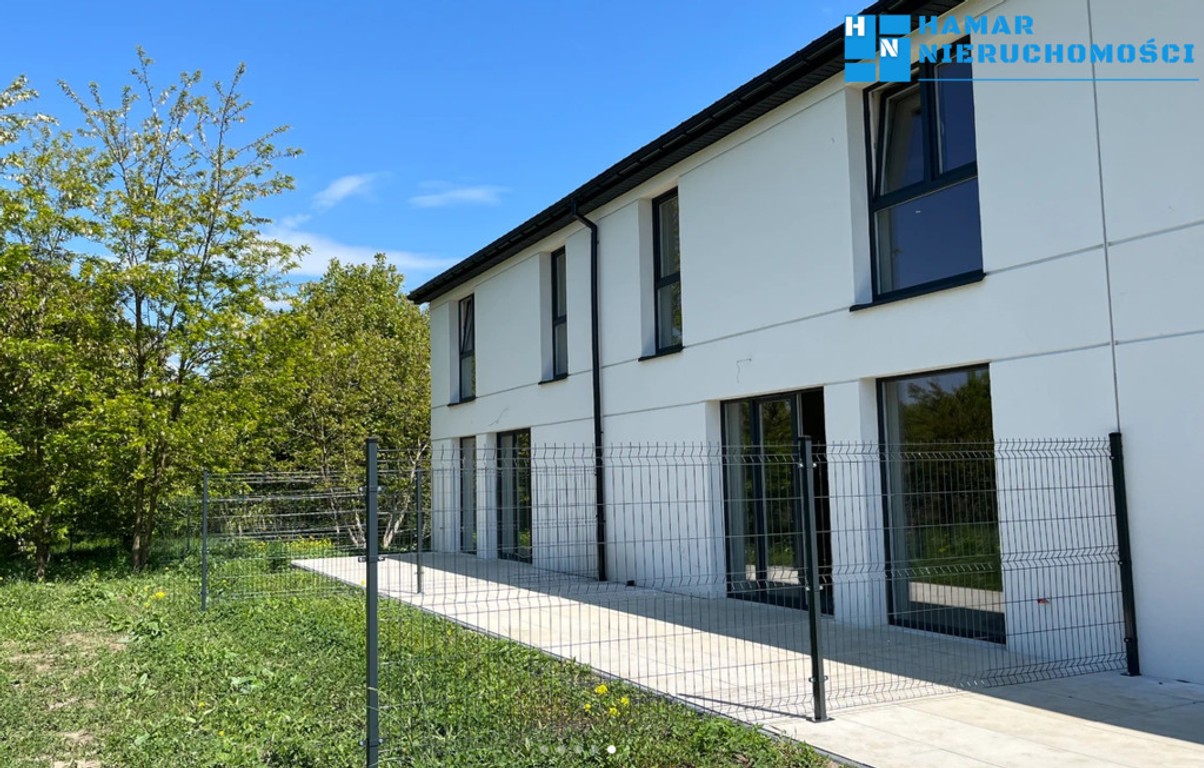 Dom 156 m² z ogrodem, garażem i 4 sypialniami