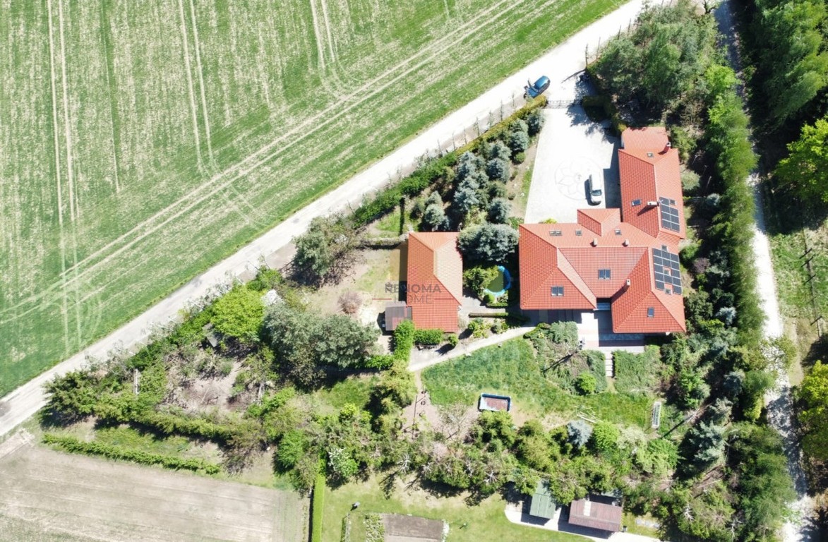 Dom na sprzedaż, 8 pokoi, 398 m², Świdnica