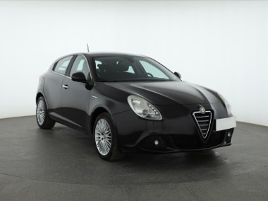 Alfa Romeo Giulietta , Klimatronic, Tempomat, Parktronic-1