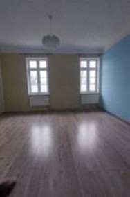 Lokal mieszkalny w budynku Poczty Polskiej S.A-2