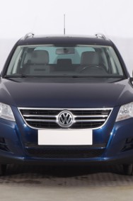 Volkswagen Tiguan , Klimatronic, Tempomat, Parktronic, Dach panoramiczny,ALU-2