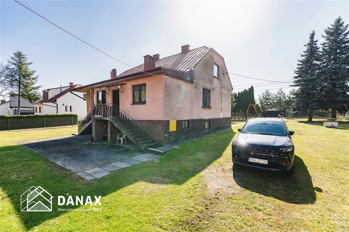Dom Wolnostojący na dużej działce - Więckowice