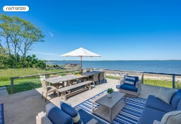 Lokal Hampton Bays