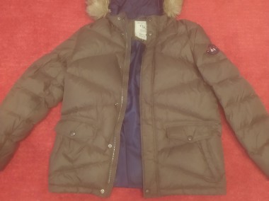 Sprzedam  używaną zimową kurtkę chłopięcą r.176 z C&A.-1
