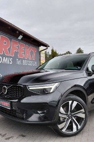Volvo XC40-2