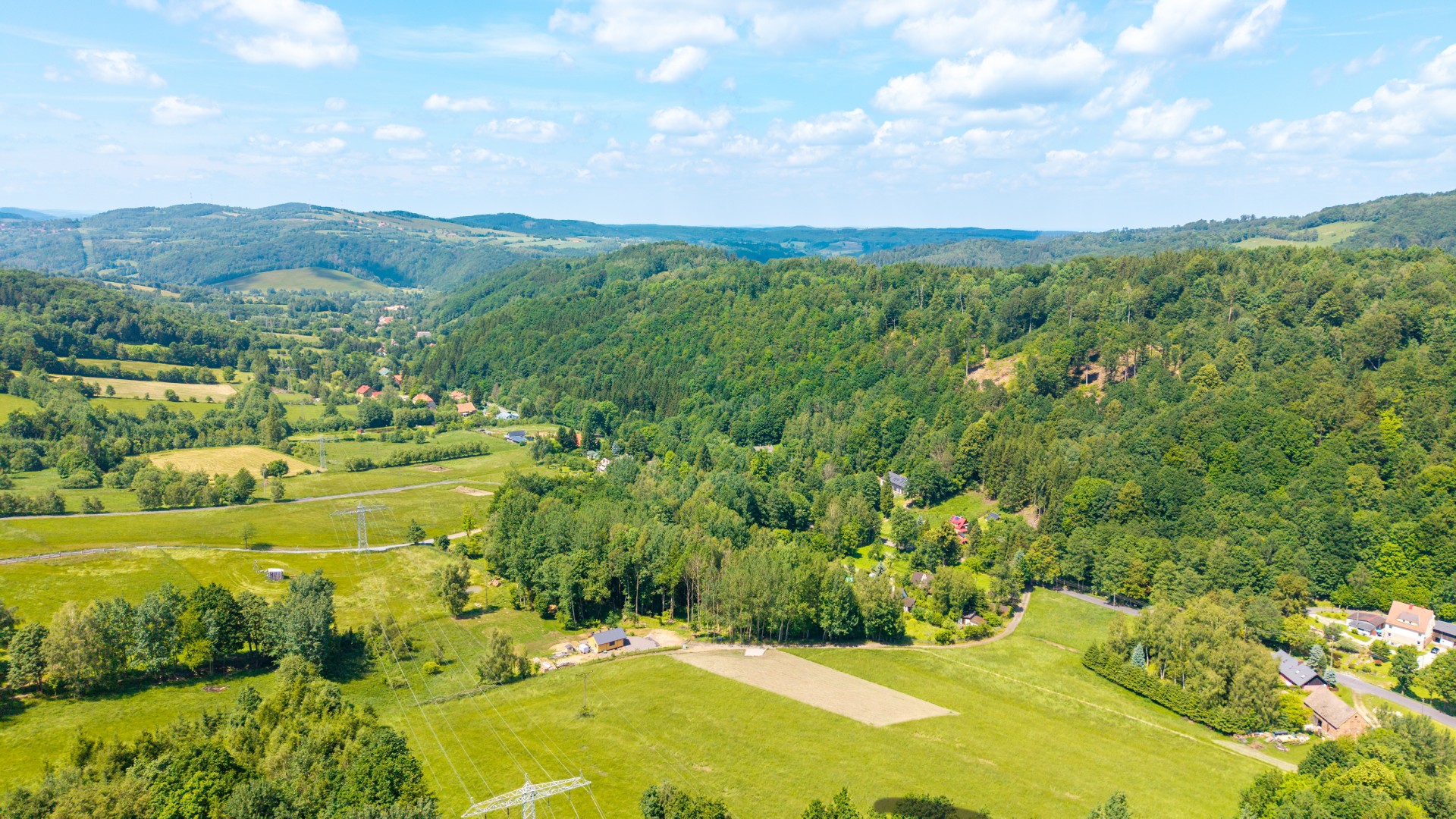 Sprzedam działkę budowlaną - Widok 3