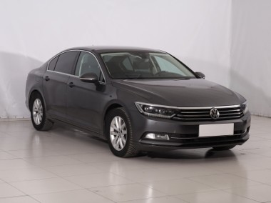 Volkswagen Passat B8 , Salon Polska, 190 KM, Navi, Klimatronic, Tempomat,-1