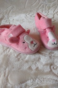 (27) Różowe, futrzane buciki dla dziewczynki/ NOWE-2