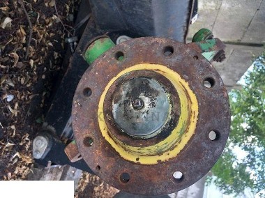 John Deere 6810 - Piasta Koła-1