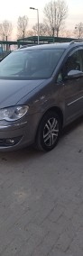 ostatnia seria salon Polska-3