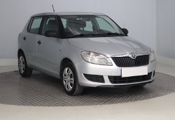 Skoda Fabia II , Salon Polska, Klima, Parktronic