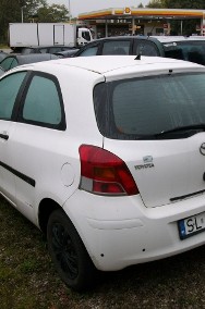Toyota Yaris II 1.0 benzyna/51 KW-2