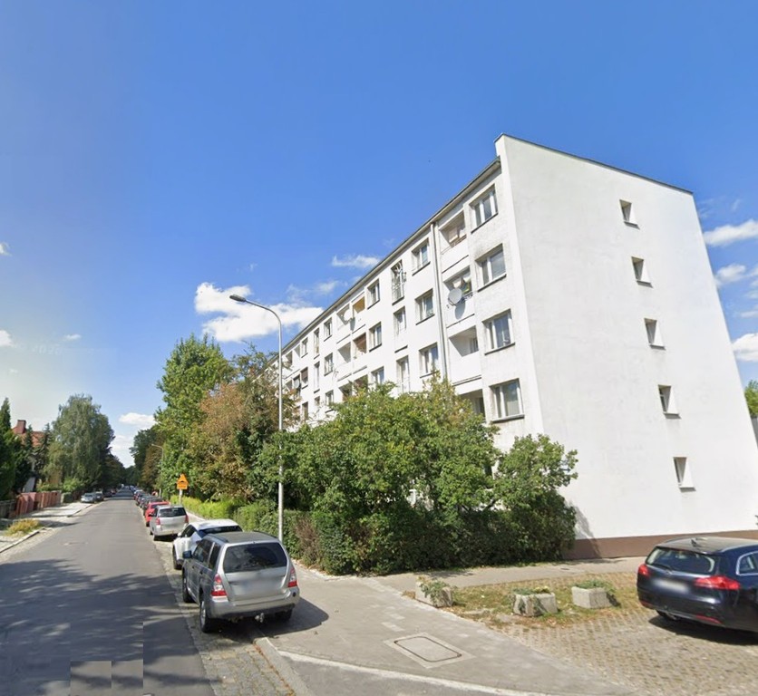 BOREK,2pok,MIEJSKIE MEDIA,PARKING,PIWNICA