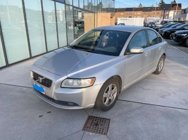 Volvo S40 II-1
