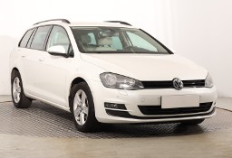Volkswagen Golf VII , Klimatronic, Parktronic, Podgrzewane siedzienia