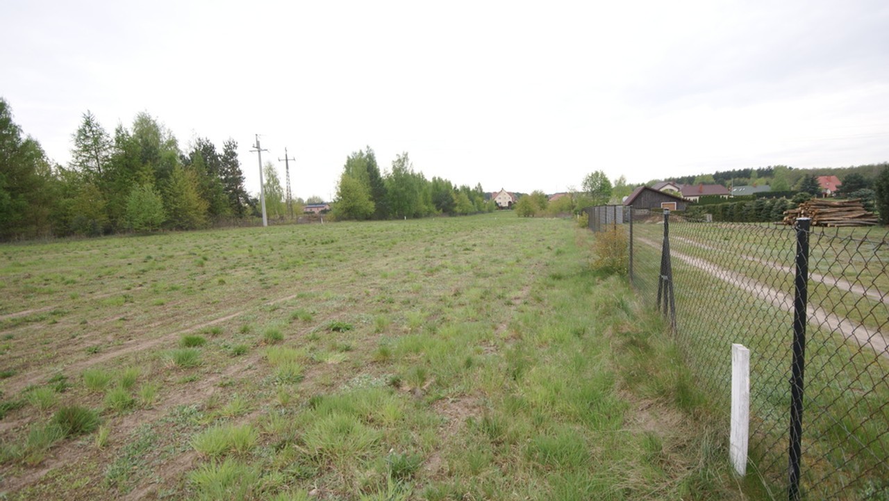 Działka budowlana ok. 12 ar nad jeziorem Firlej - Widok 2