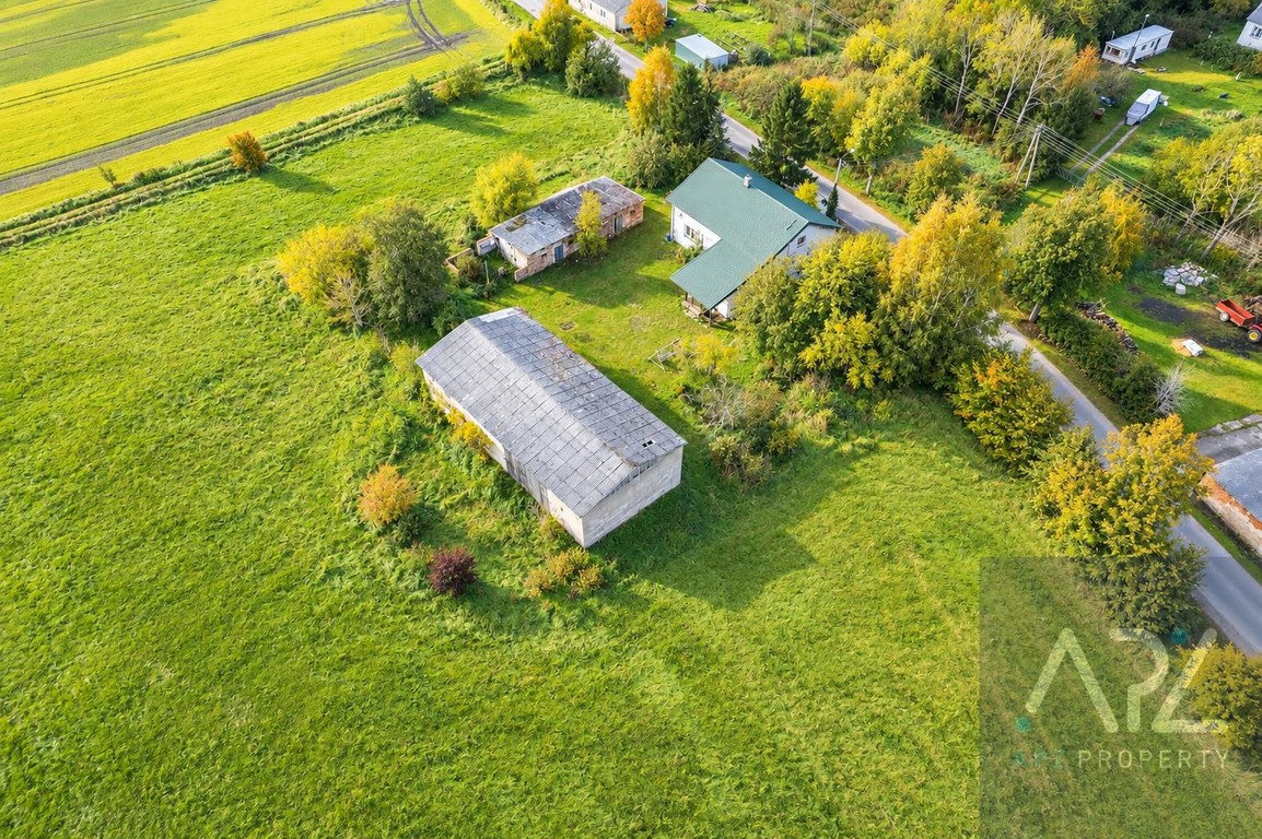 3-соба куќа и еднофамилијарна куќа од 195 m²