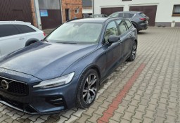 Volvo V60 II Miękka hybryda Przebieg: 12.500 km