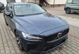 Volvo V60 II Miękka hybryda Przebieg: 12.500 km