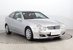 Mercedes-Benz Klasa C W203 , Klimatronic, Tempomat, Parktronic, Podgrzewane siedzienia