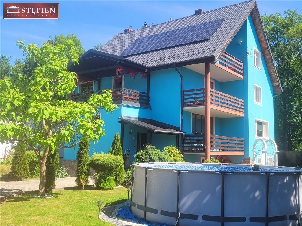 Pięć apartamentów i