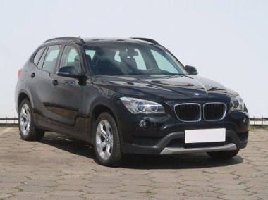 BMW X1 I (E84) , Automat, Skóra, Navi, Xenon, Bi-Xenon, Klimatronic,-1