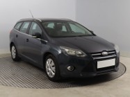 Ford Focus III , Salon Polska, Serwis ASO, Klima, Podgrzewane siedzienia