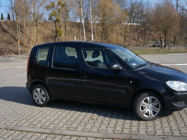 SKODA ROOMSTER-1