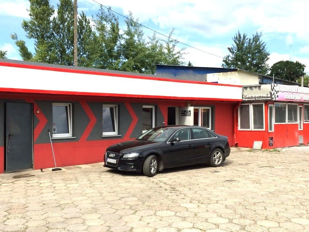 Obiekt warsztatowo- produkcyjny w centrum Zgierza – pohled 2