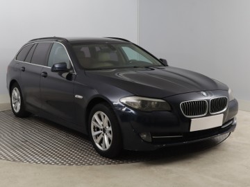 BMW SERIA 5 , Automat, Navi, Xenon, Klimatronic, Tempomat, Parktronic,