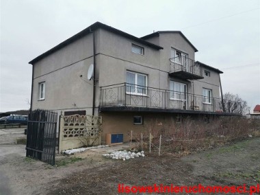 Dom Parzęczew-1