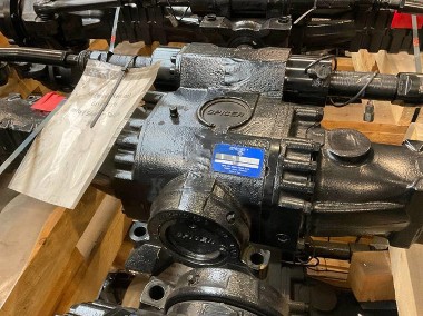 Manitou Spicer [Nowe] - Zwolnica Zwrotnica Piasta Obudowa Dyferencjał Mechanizm Róźnicowy Atak-1