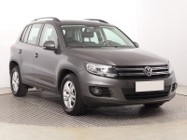 Volkswagen Tiguan , Salon Polska, Serwis ASO, Klimatronic, Parktronic