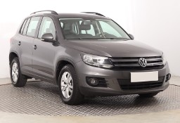Volkswagen Tiguan , Salon Polska, Serwis ASO, Klimatronic, Parktronic