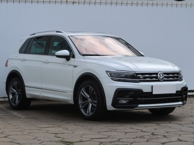 Volkswagen Tiguan , Salon Polska, Serwis ASO, DSG, Skóra, Navi, Klimatronic,-1