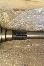 John Deere 8245 8270 8295 8320 8345 Półoś Wał Napędowy 30.65mm lz=720mm 7c 4hwd RE586742-2