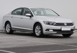 Volkswagen Passat B8 , Salon Polska, Serwis ASO, VAT 23%, Klimatronic, Tempomat,