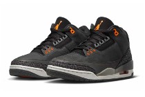 Nike AIR JORDAN 3 Fear / CT8532–080