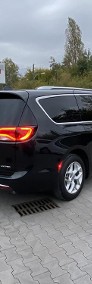 Chrysler Pacifica Limited Platinum-3